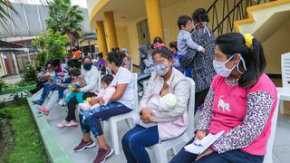 Penal Santa Mónica: vacunan contra influenza y neumococo a gestantes, menores y adultos mayores  