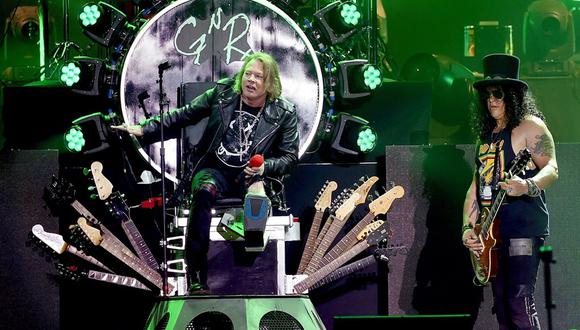 Axl Rose y Slash durante presentación de reencuentro de los Guns N' Roses en el Festival de Coachella, en 2016. (Foto: AFP)