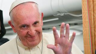 El Papa afirma que Jesús nunca abandonaría a un transexual