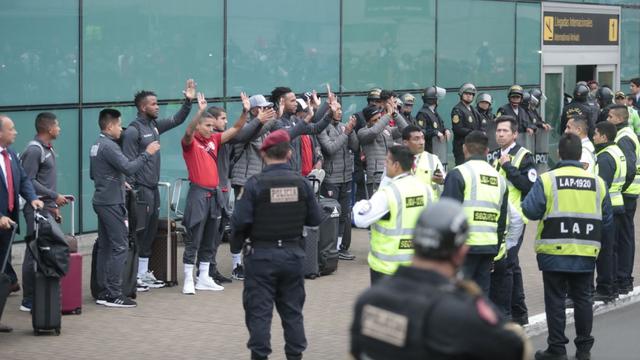 Selección peruana llegó a Lima. (Foto:  Hugo Pérez Torrejón)