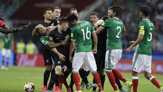 México vs Nueva Zelanda : hubo pelea, árbitro utilizó VAR y tuvo polémica decisión