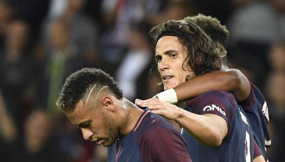 En los últimos juegos del PSG se ha podido notar una serie de disputas verbales entre Neymar y Edinson Cavani. El origen de los pleitos nace por la ejecución de las faltas. (Foto: AFP)