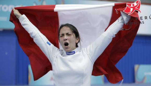 María Luisa Doig ganó el oro en esgrima de los Juegos Suramericanos Asunción 2022. (Team Perú Noticias)