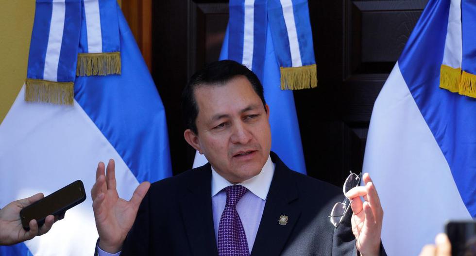 El presidente de la Asamblea Legislativa de El Salvador, Mario Ponce, condenó el "intento de golpe de Estado" por parte del presidente Nayib Bukele. (EFE)