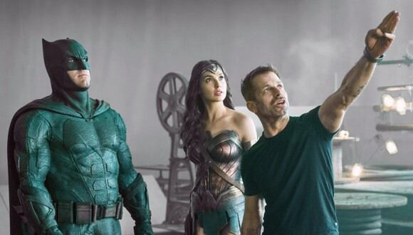 Zack Snyder con Ben Affleck y Gal Gadot en el set de "Justice League".  (Foto: Warner Bros.)