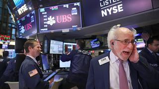 Wall Street abre a la baja y con caída de 0,42% en Dow Jones