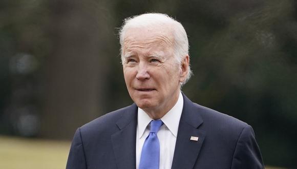El presidente Joe Biden llega al jardín sur de la Casa Blanca en Washington.
