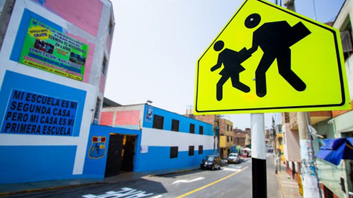 tachas viales en zonas escolares