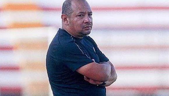 Orlando Lavalle es entrenador de Carlos Stein desde inicios de año. (Foto: GEC)