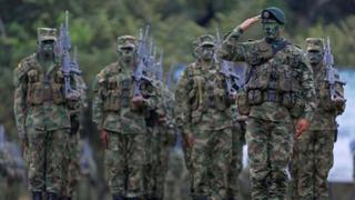 Colombia rechaza acusaciones de reclutar venezolanos en su ejército