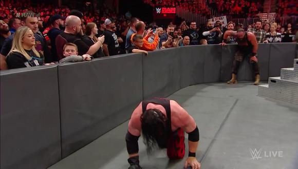 Braun Strowman 'destrozó' a Kane en el último Raw. (Foto: WWE)