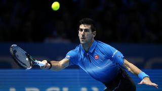 Djokovic arrasó a Nishikori en el Másters de Londres