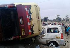 Pisco: Dos muertos en violento choque entre bus y camioneta