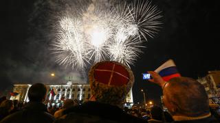 Crimea celebra con fuegos artificiales su incorporación a Rusia