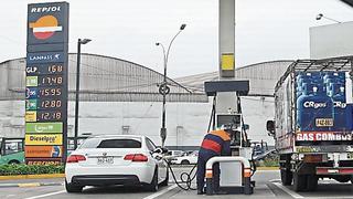 Opecu: Repsol y Petroperú elevan precios de combustibles