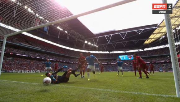 Liverpool vs. Manchester City: Raheem Sterling aprovechó magnífica asistencia de Silva para el 1-0 | Foto: Captura