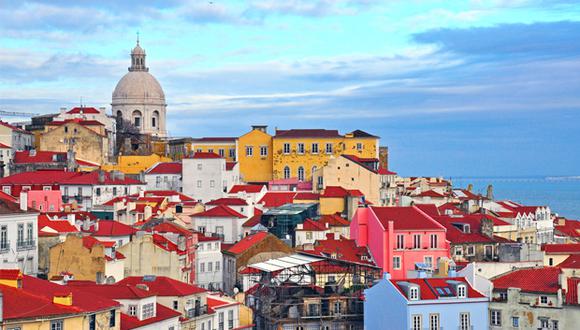Lisboa, capital de Portugal, gusta con la belleza de su imperfección y su aire bohemio.  (Foto: Shutterstock)