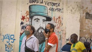 La incertidumbre en Cuba tras la decisión del gobierno de dejar de recibir dólares en efectivo (y a quién afecta)