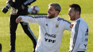La jocosa sugerencia del ‘Kun’ Agüero a Leo Messi en plena pelea en La Paz | FOTO