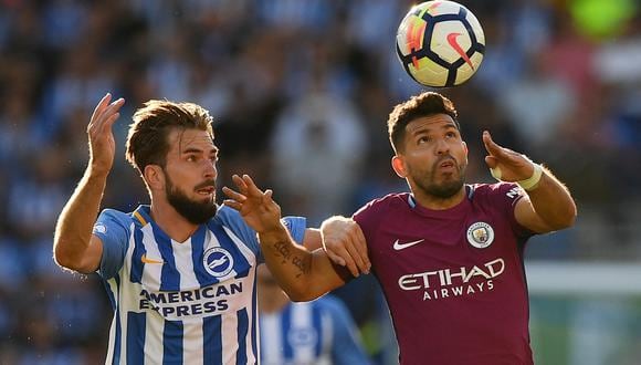 Manchester City demoró mucho para abrir el marcador frente al recién ascendido Brighton & Hove Albion. La conquista fue obra de Sergio Agüero. Luego se estiró el score por un autogol. (Foto: AFP)