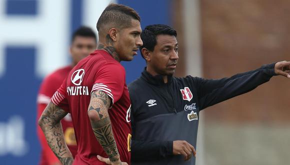 Paolo y Solano jugaron juntos en la selección. Hoy, 'Ñol' es asistente de Gareca. (Foto: FPF)