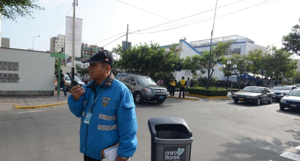 La Municipalidad de Miraflores lanzó el plan “Carnaval seguro 2018” para controlar y sancionar eventuales excesos y exhortó a sus vecinos en general a no desperdiciar el agua. (Foto: Andina)