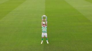 Celtic levantó el título de campeón en Escocia y lo transmitió por televisión para sus hinchas [VIDEO]