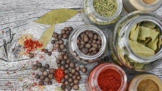 ¿Qué especias y condimentos son indispensables en tu cocina?