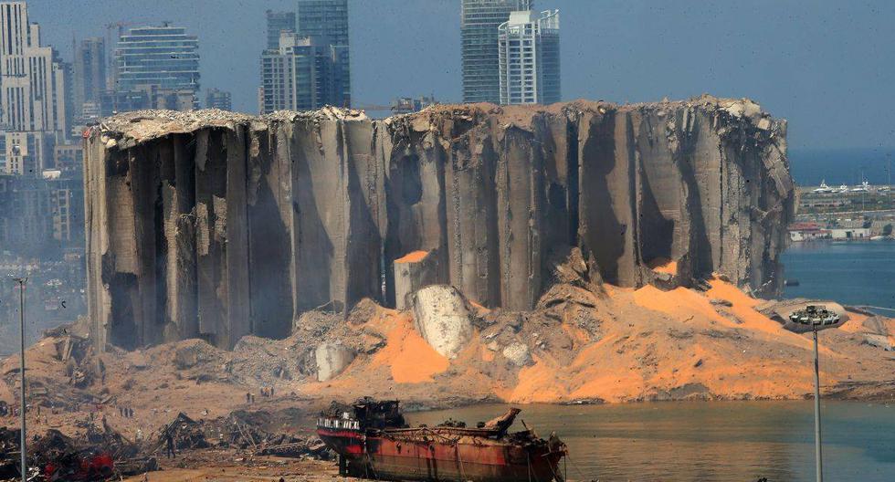 Vista de la destrucción causada por dos explosiones en el puerto de Beirut. (Foto: STR / AFP)