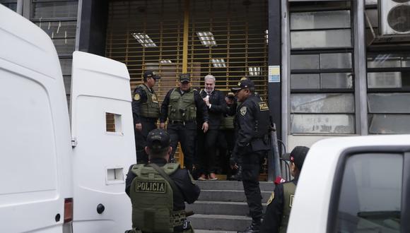 Juez determinó que el periodista Mauricio Fernandini sea internado en el penal Miguel Castro Castro. (Foto: Hugo Pérez / @photo.gec)