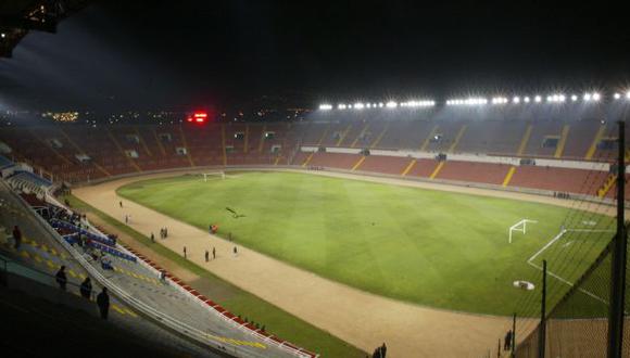 Encuentro deportivo se realizar&aacute;  este domingo a la 1 p.m en el estadio de la Universidad Nacional de San Agust&iacute;n en la ciudad de Arequipa. (Foto: Archivo El Comercio)