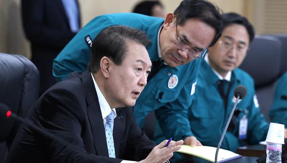 El presidente surcoreano, Yoon Suk-yeol, convocó una reunión de emergencia del Consejo de Seguridad Nacional (NSC) tras los lanzamientos.