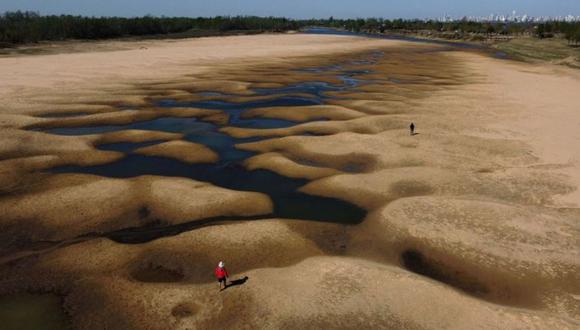 Vista aérea del río Paraná, cerca de la ciudad de Rosario, en Argentina. (Getty Images).