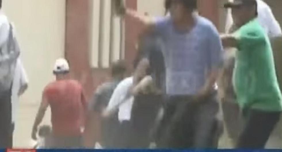 Disparan contra estudiantes. (Foto: TV Perú)