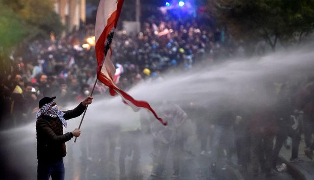 El movimiento de protesta inició el pasado 17 de octubre del 2019. (Foto: EFE)