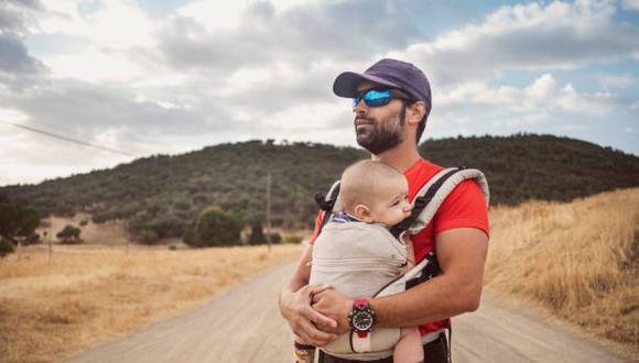 Toma nota de las mejores frases conmemorativas para enviar por el Día del Padre en España, y celebrar esta festividad el domingo 19 de marzo. (Foto: Getty Images)