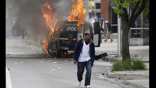 Baltimore sumido en el caos por disturbios raciales