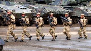 Por qué Alemania tiene un ejército cuyo armamento es una "catástrofe" [BBC]
