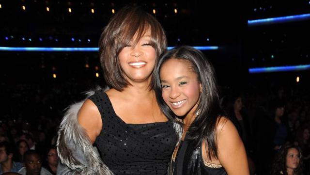 Whitney Houston: su hija fue hallada inconsciente en bañera  - 2