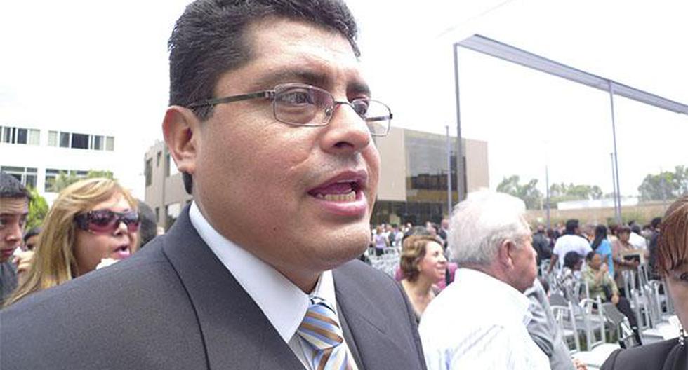 Roberto Gómez Baca cuestionó a Daniel Urresti y Juan Carlos Zurek por no acudir a firmar el Pacto Ético Electoral. (Foto: Agencia Andina)