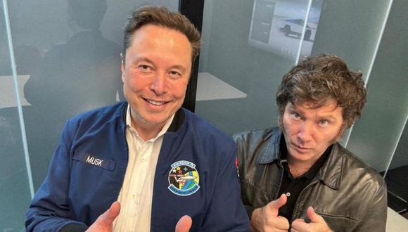El presidente de Argentina, Javier Milei (derecha), y el director ejecutivo de Tesla, Elon Musk. (Foto de Handout / Presidencia Argentina / AFP)