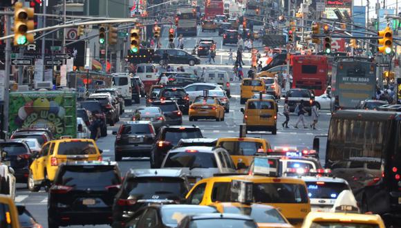 Tráfico en la ciudad de Nueva York. (LUDOVIC MARIN / AFP).
