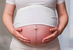 ¡Atención embarazadas! Por qué aparece una línea marrón en el vientre y en qué momento se borra
