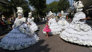 FOTOS: el multitudinario y colorido carnaval de Notting Hill en Londres