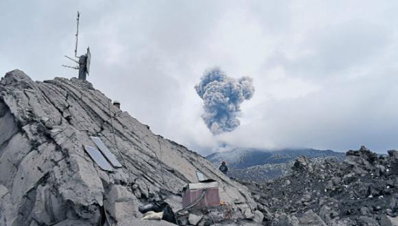 Los especialistas del Observatorio Vulcanológico monitorean constantemente la actividad de volcanes como el Sabancaya, considerado el más activo del país