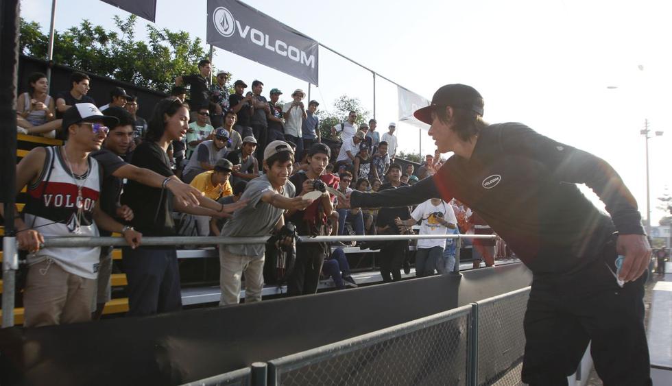 Surco: las acrobacias de los mejores skaters del mundo ...