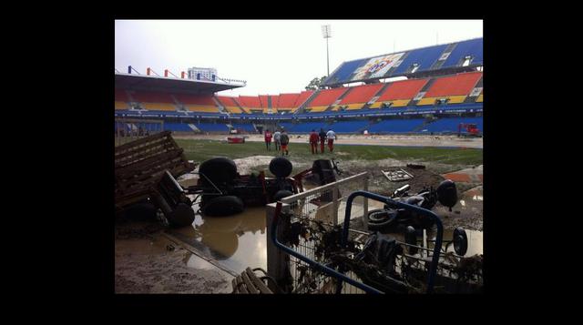 Así quedó de inundado el estadio de Montpellier de Francia - 1