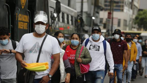 El Minsa registra a diario una cantidad acumulada de contagios de COVID-19 del día y de días anteriores. (Foto: Violeta Ayasta /@photo.gec)