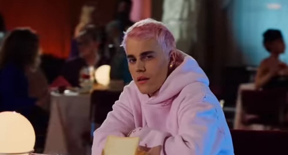 Justin Bieber Cantante Canadiense Presento Su Nuevo Video Yummy