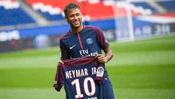 Neymar no tiene cláusula de salida, según Ligue 1 de Francia. (Foto: AFP)